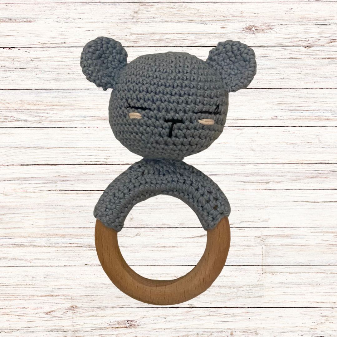 Mordedor madera amigurumi osito 